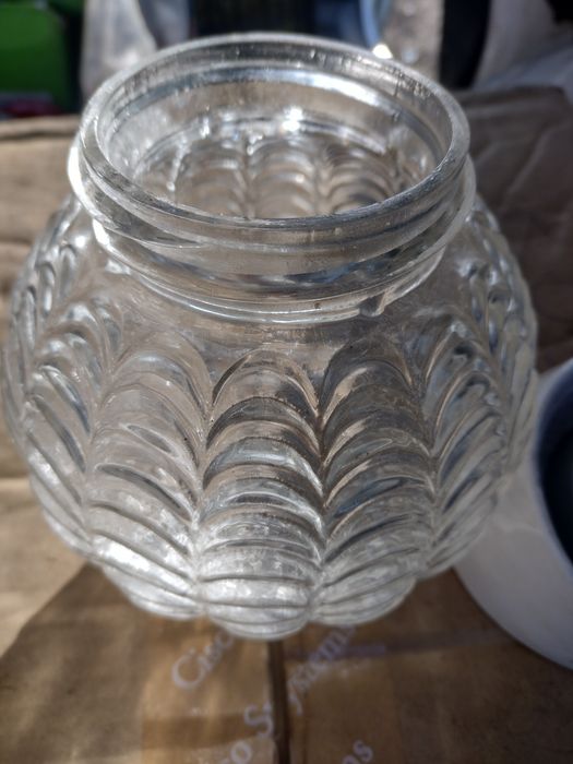 Lustra ceramica foarte rezistenta