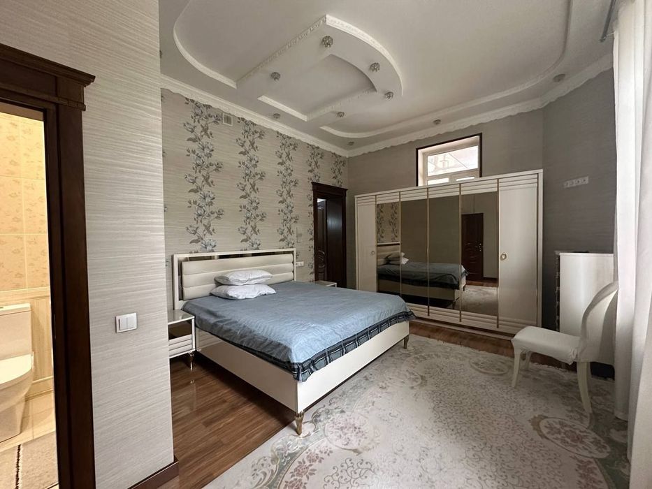 Продаётся евродом 595м2 премиум класса 6,2 соток, на Никитина