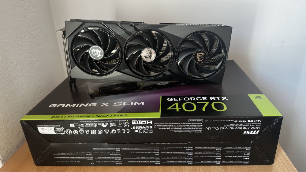 Placă Video MSI NVIDIA GeForce RTX 4070 Gaming X Slim