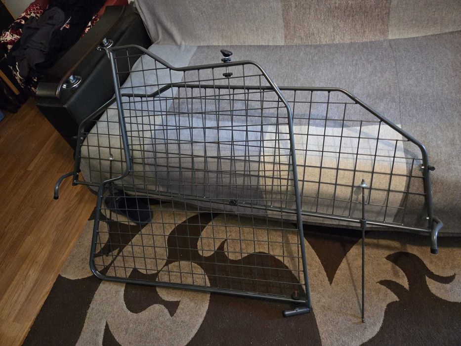 grilaj auto separare animale companie