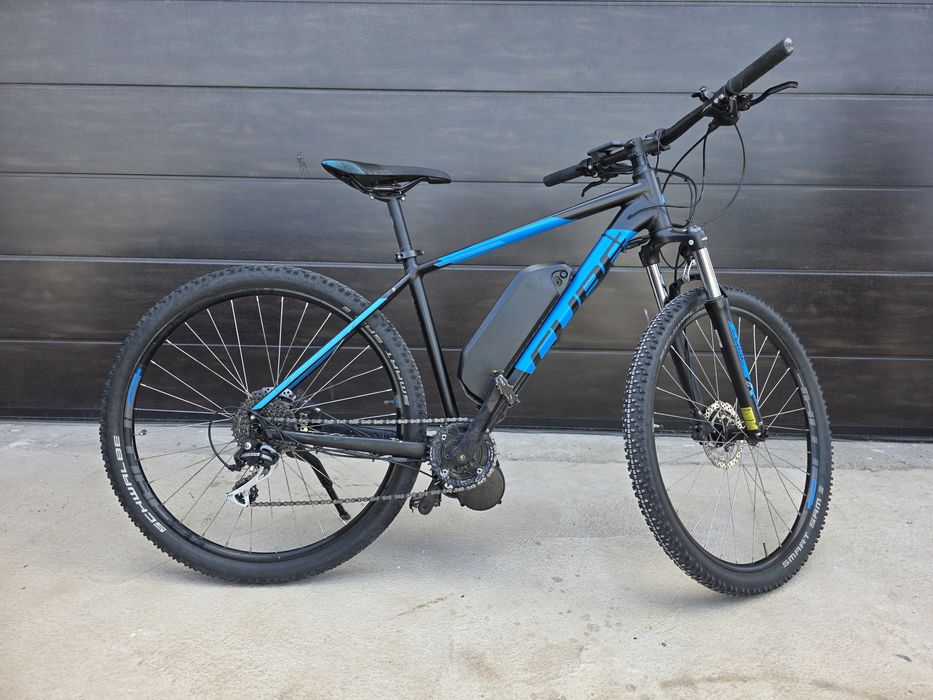 Bicicleta electrica Cube AIM Race M 27.5 cu  motor Bafang