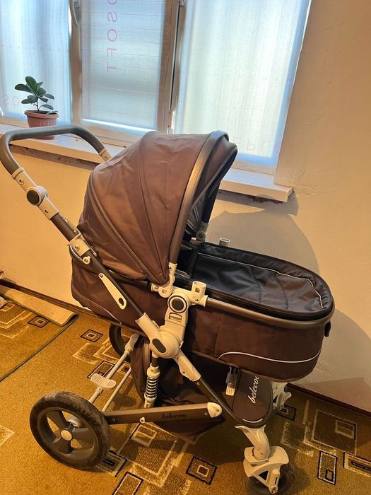 Детская коляска с люлькой и прогулочным блоком