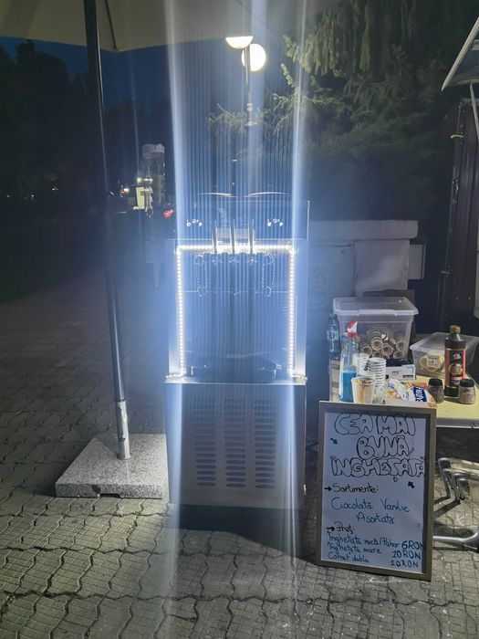 Masina de Inghetata Soft - Vevor (Noua) (Outdoor/Indoor) 34-44 L/H