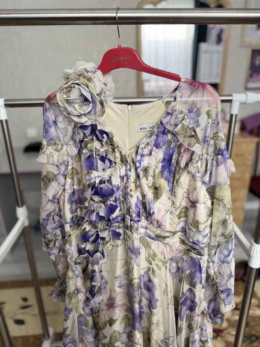 Вечерние платья