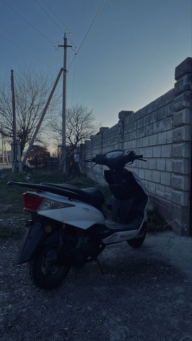 Продам Мопед м8 про