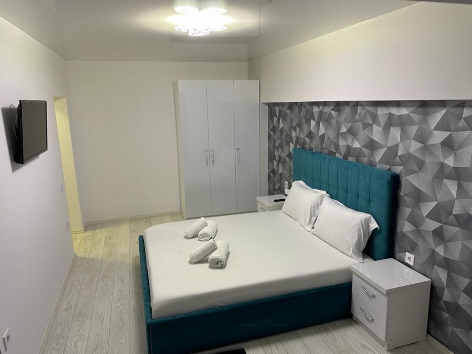 Inchiriez apartament 1 camera zona Bariera - Catedrala ultra lux proprietar