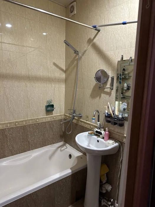 Чиланзар метро 16 квартал