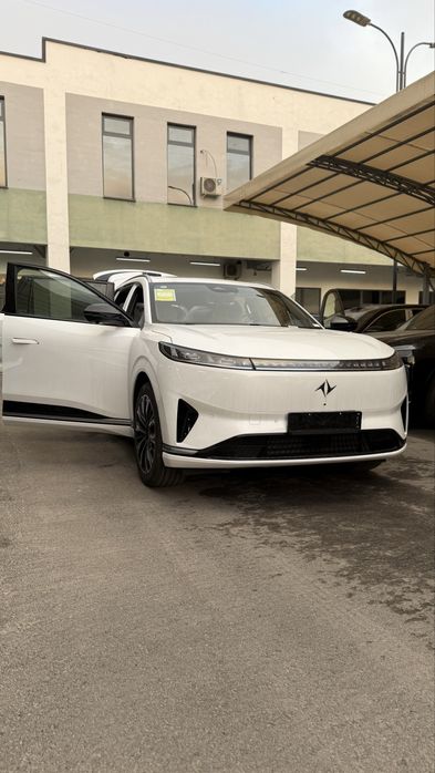Dongfeng 008 рестайлинг 2026 кузов 2026