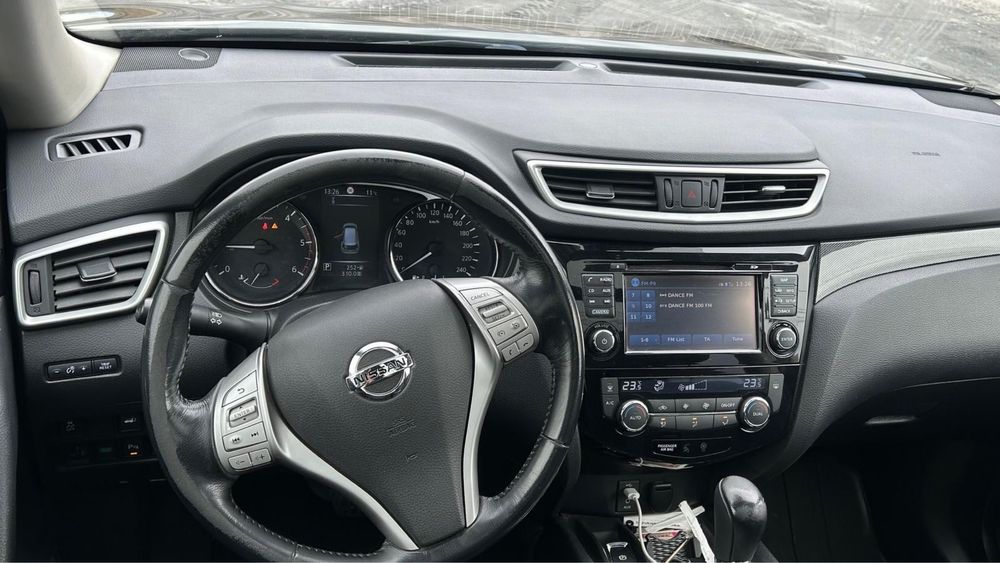 Vand Nissan X-trail 2.0