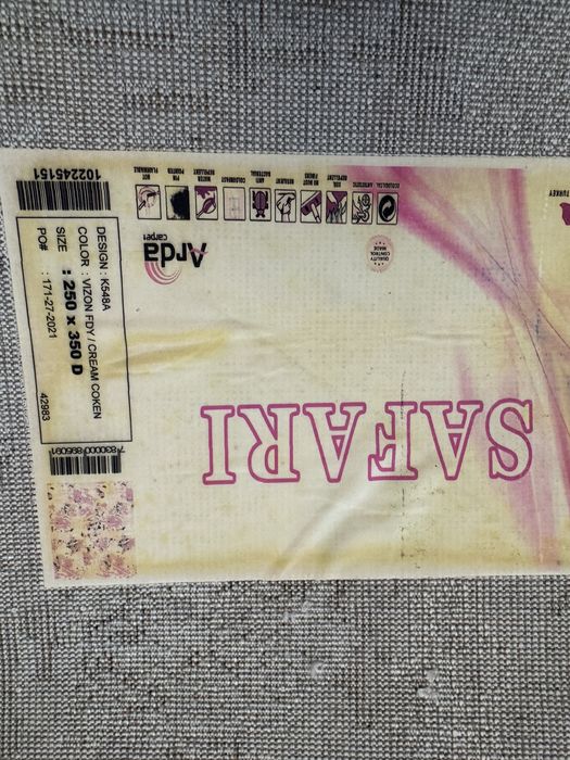 Продам ковер в идеальном состоянии!!!