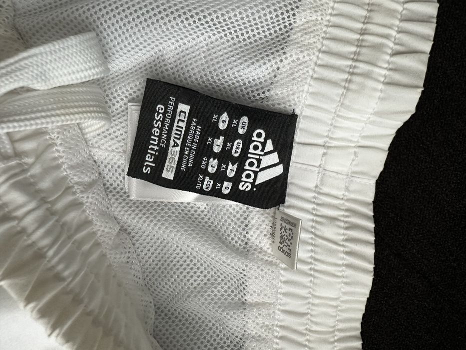 Къси оригинални панталони