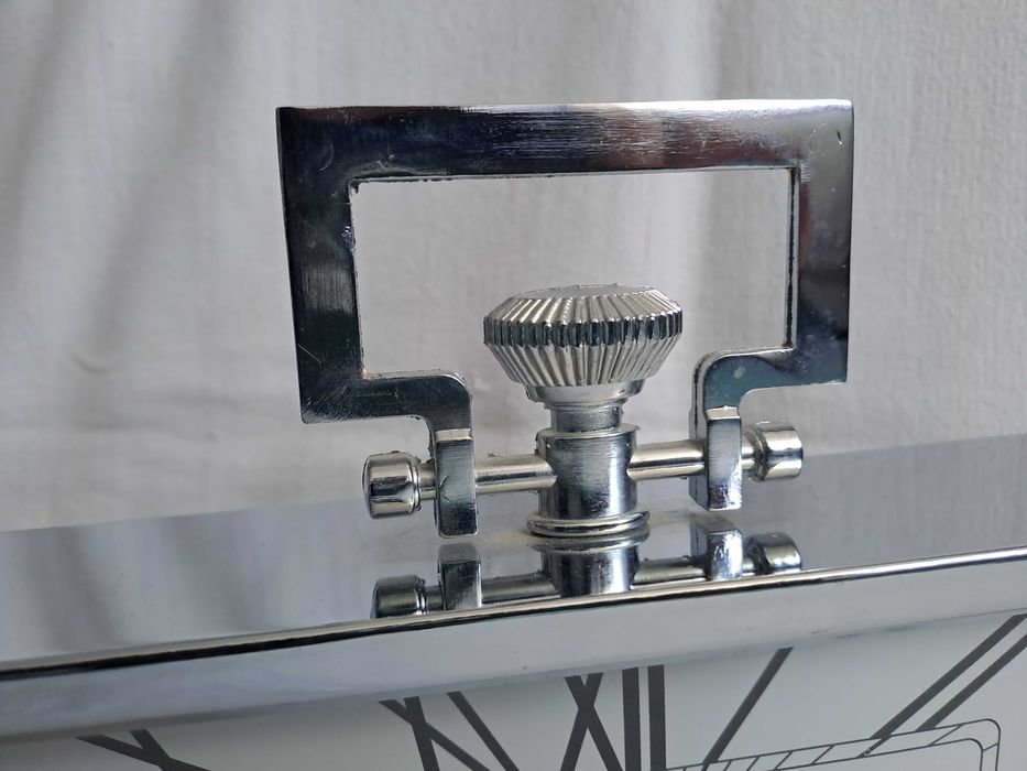 ceas quartz Kensington London