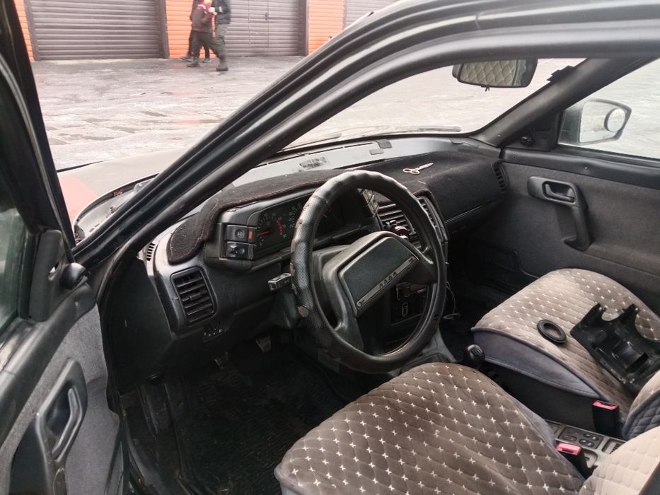 Продам ваз 2110. Срочно