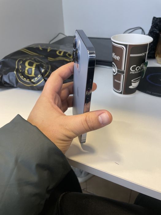 Iphone 13 pro 256gb  M/a karobkasi bor