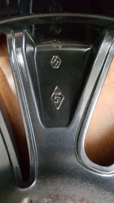 JanteRenaultMeganeLagunaFluenceLatitudeTalismanKadjarKoleosArkanaAustralCapturSymbiozScenicEspaceDusterBigsterStrikerNisanLeafJukeQashqaiXTrail5X114.3