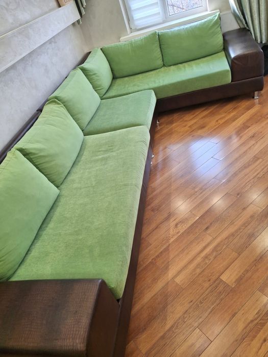 Диван угловой для гостиной