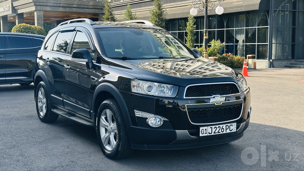 Chevrolet Captiva 2 2012 год , пробег 81000 км автомат люк 3.0 мотор