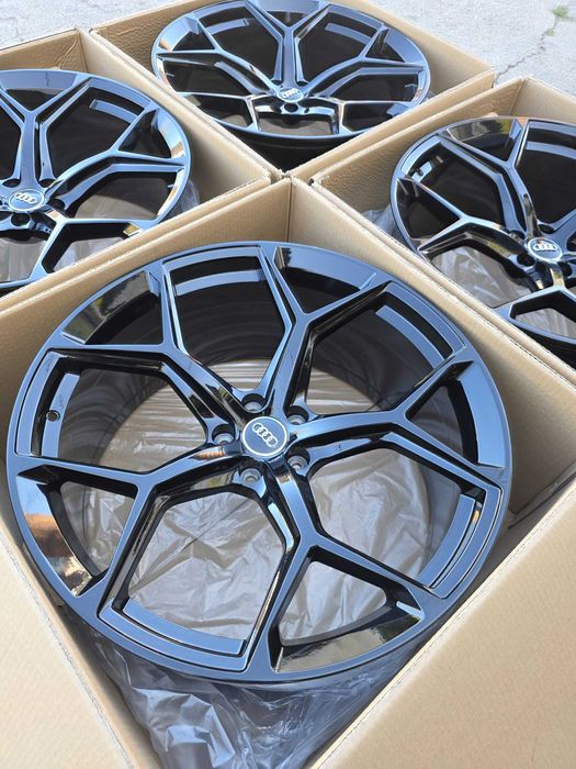 Jante noi Audi model Arona R22 5x112