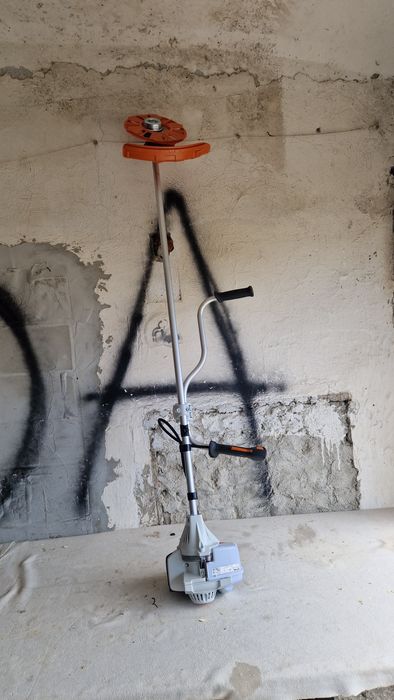 Motocositoare Stihl FS  111