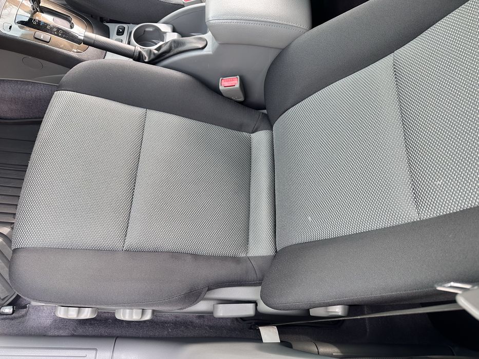 Jentra tozza  oq rangda