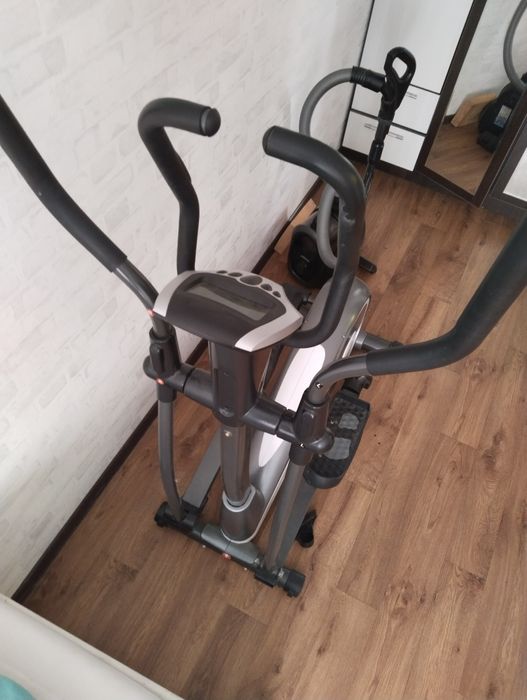 Эллиптический тренажер