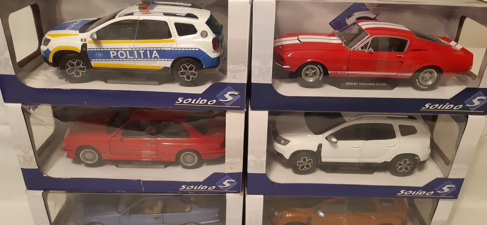 Machete din metal scara 1:18