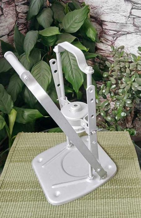 Лостови затварачки за буркани