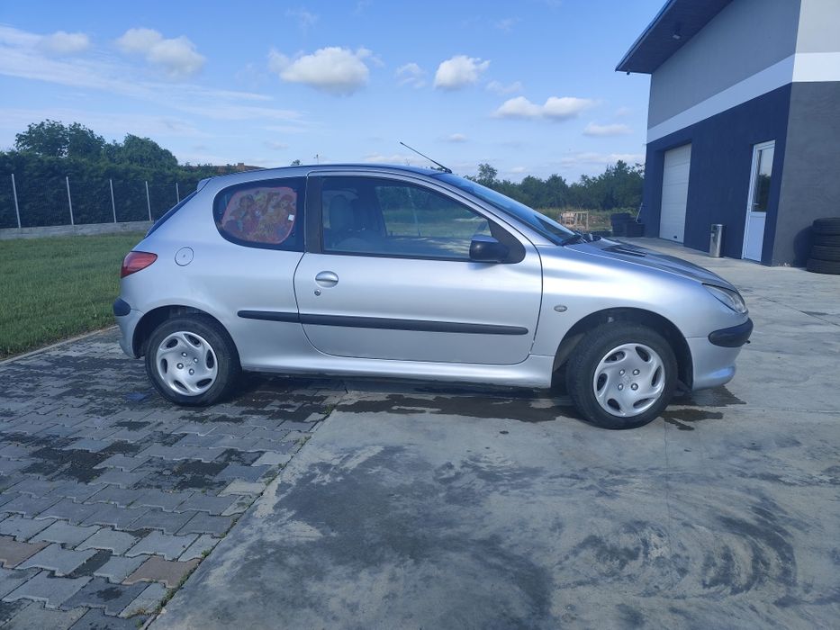 PEUGEOT 206 2003 — imagine 3