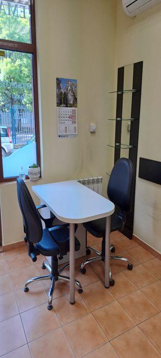 Оборудване за работното място или дома