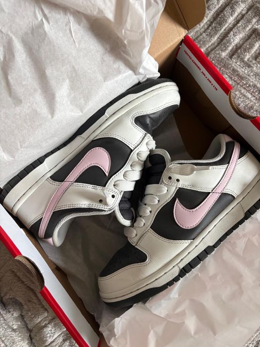 Nike dunk low retro