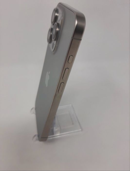 Vand iphone 15 pro !