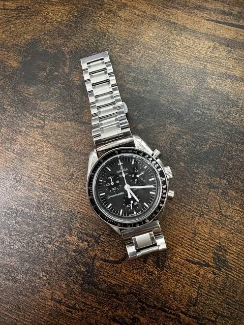 Omega x Swatch часы