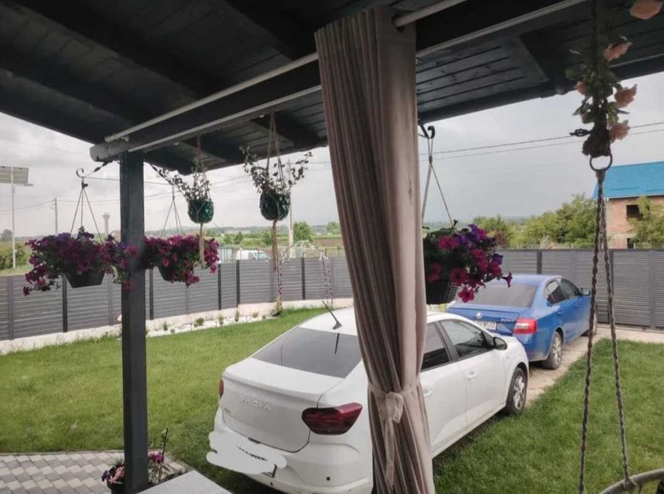 P. F. VAND CASA MARGINENI, beci mansarda terasa mobilată utilată complet 132000eu