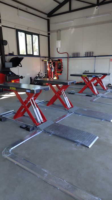 CORGHI  - ERCO 500 Електро-хидравлична платформа с къси платформи