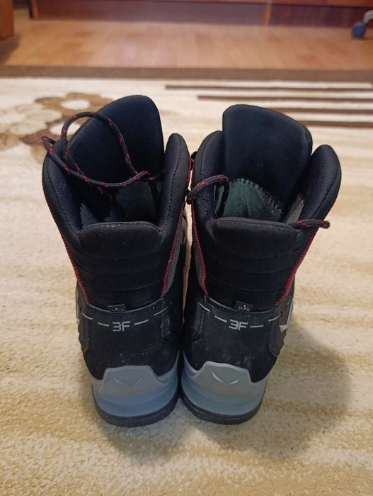 Bocanci Salewa mtn trainer mid gtx