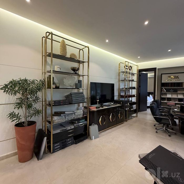 Продается отдельно стоящее здание, ориентир: ул. Педагогическия, 270м²
