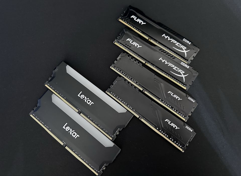 Kingston Fury Beats 32GB 2x16GB 3466MHz / Lexar RGB 16GB 2x8GB 3600MHz