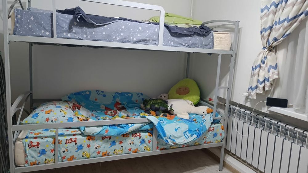 Кровать железная