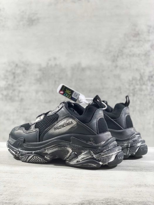 Adidasi Balenciaga Triple S Calitate Premium