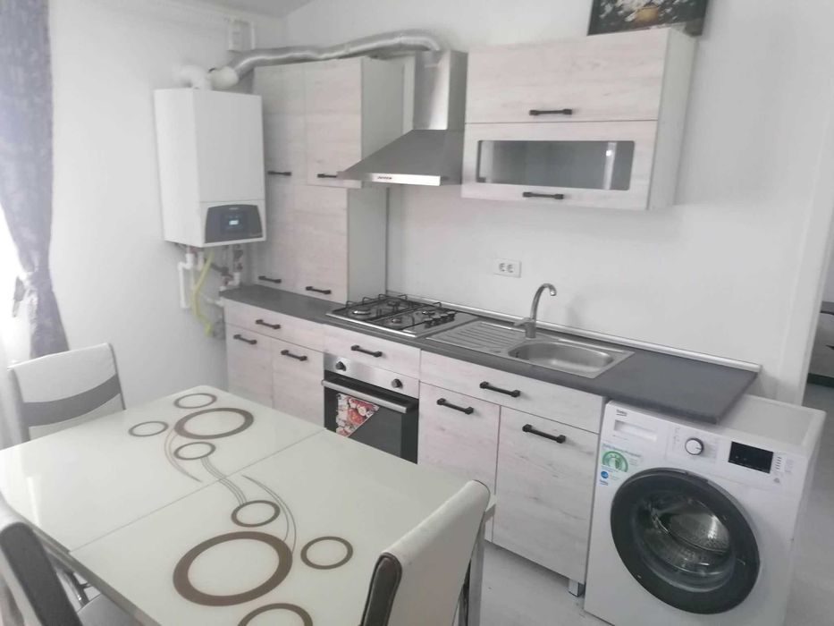 vand apartament 2 camere 60 mp plus balcon 10 mp in oras Pantelimon langa  Lidl