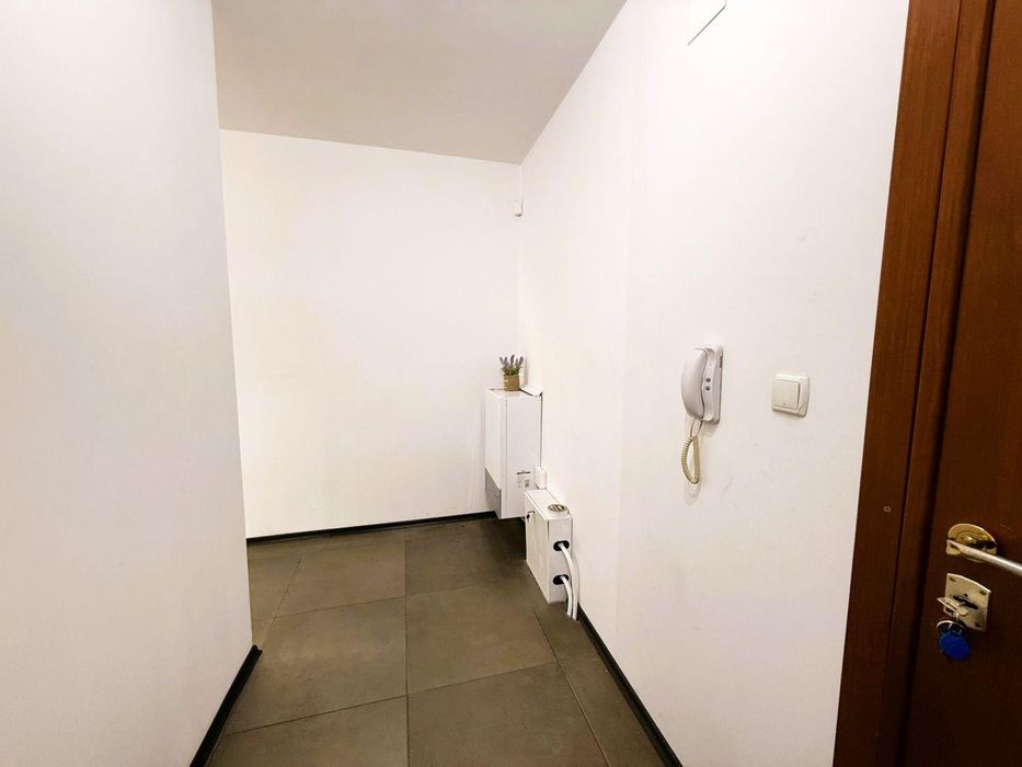 Продава се Двустаен апартамент в София, Люлин 3 - 75 кв.м за 2067 €/кв.м - Снимка #2