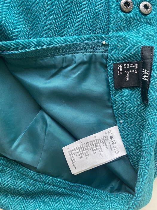 Топла мини пола H&M