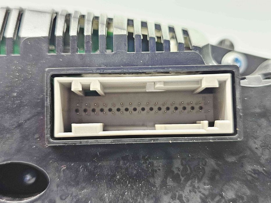 Ceas bord Audi A4 (8K2, B8.5) Facelift [Fabr 2008-2015] 8K0920982E