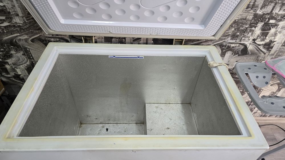 Морозильник бытовой б/у