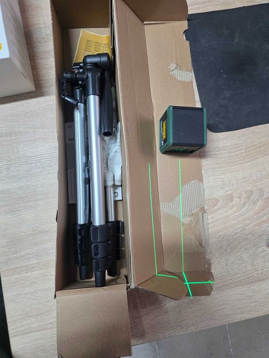 Nivela cu laser Bosch UniversalLevel 360 Set 0603663EZ1