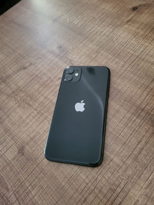 Iphone 11 в хорошем состоянии
