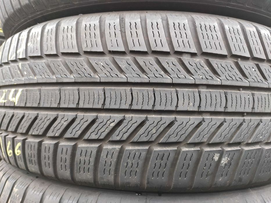 4бр Зимни гуми 215 55 17 - Continental - DOT 2024