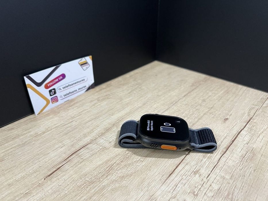 Apple Watch Ultra 3 49mm Black Titanium Second-Hand 2 ani garanție, Te