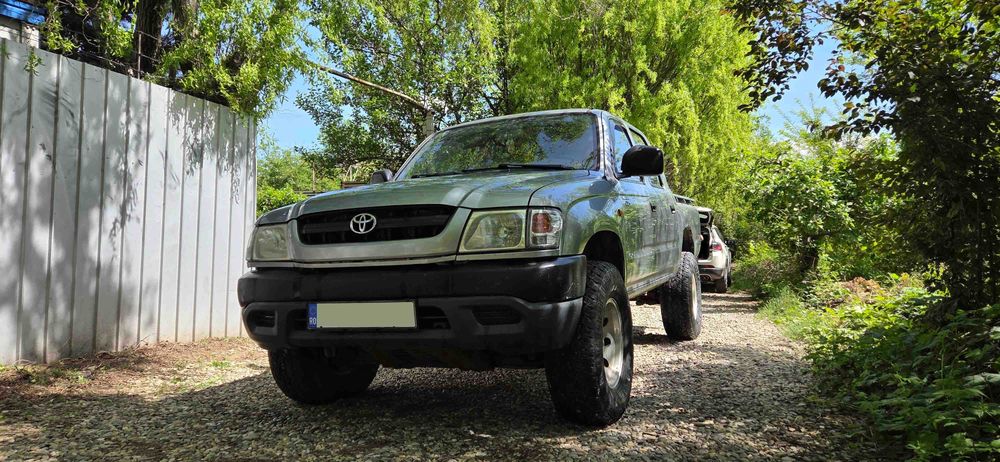 Toyota Hilux Mk5