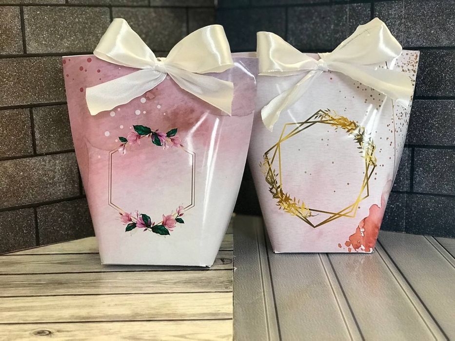 Бонбоньерки 160тг